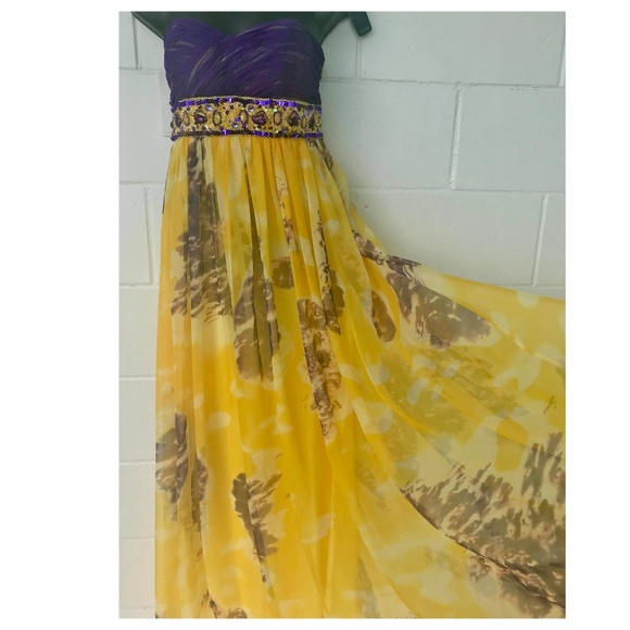 Adna Designs Strapless Vibrant Sheath Size 8 Dress - Picture 4 of 6